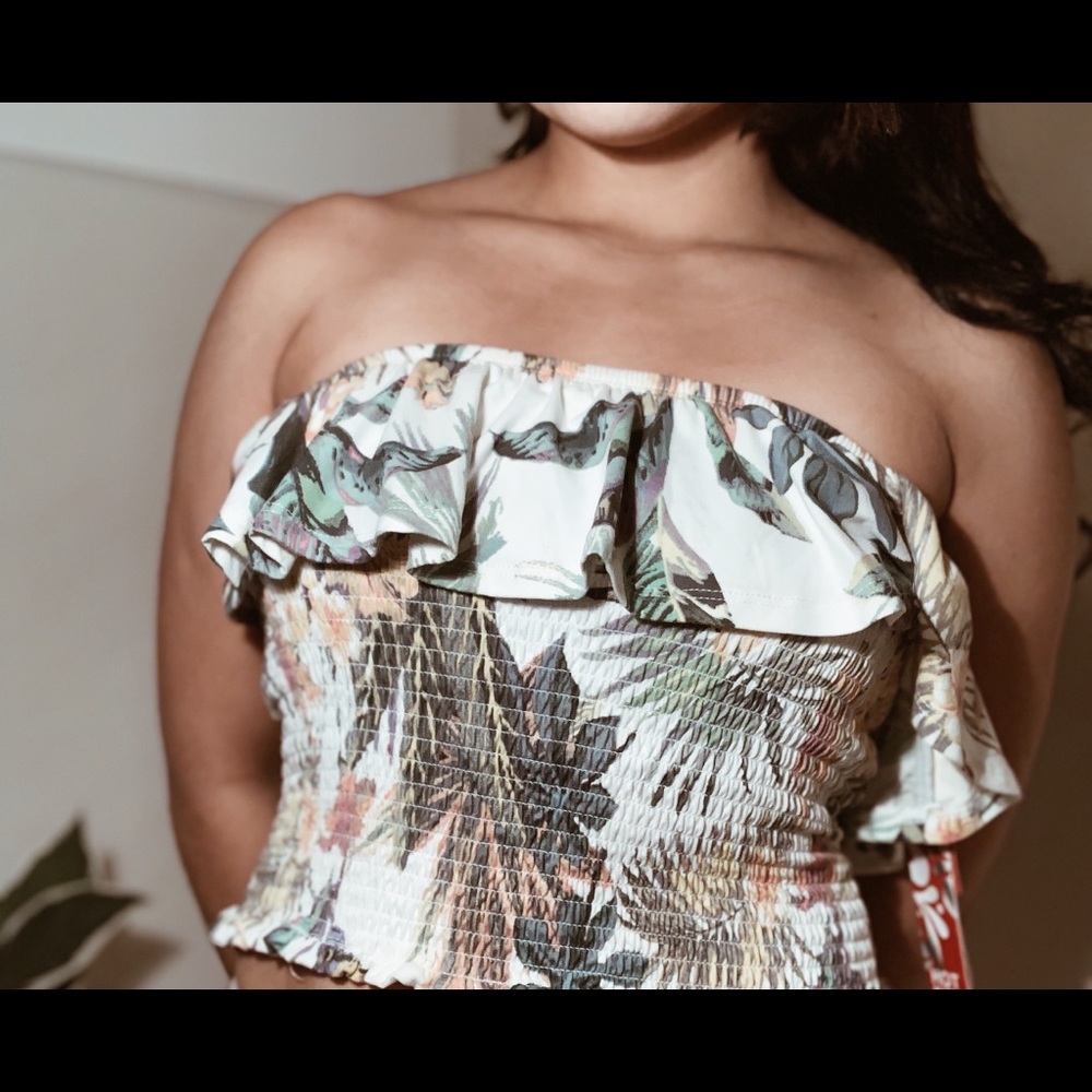 Hot kiss tube top